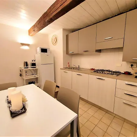 Palazzo Del Sale, Rialto Apartamento *