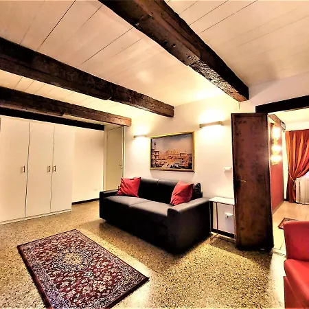 Palazzo Del Sale, Rialto Apartamento *