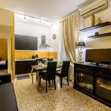 Palazzo Del Sale, Rialto Apartment